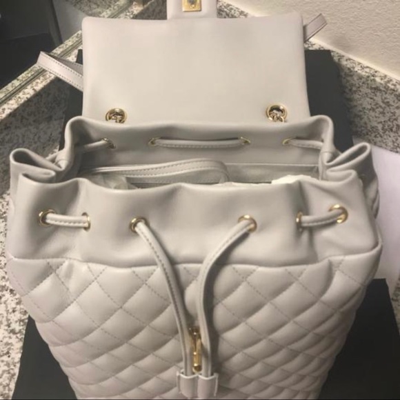 QUILTED CHANEL BACKPACK - Picture 2 of 12
